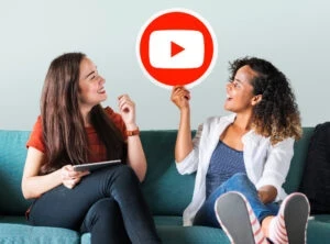 youtube icon in girls hand
